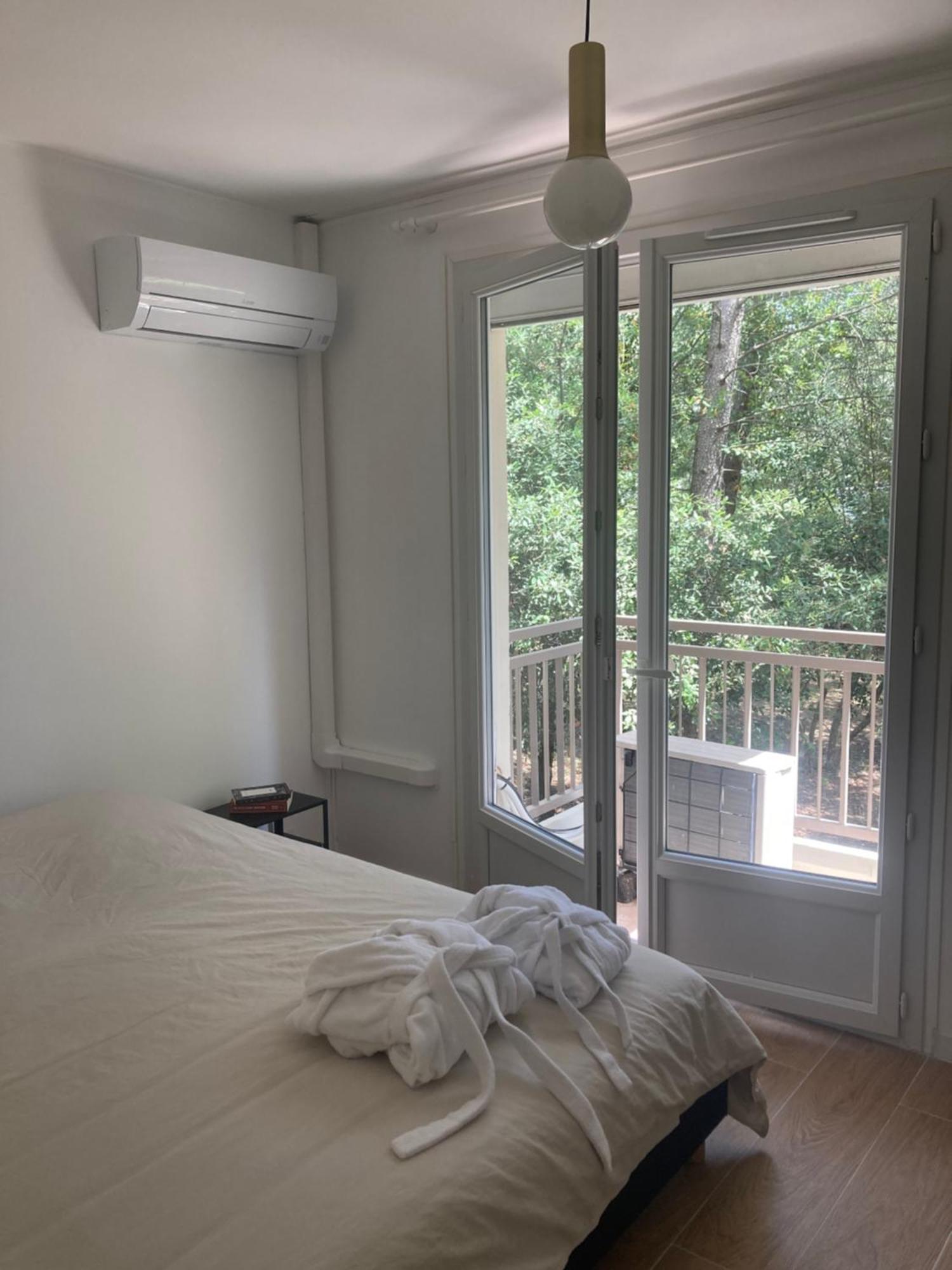 Appartamento Le Nid D'Aiguelongue Parking Wifi Climatisation Terrasse Montpellier Esterno foto